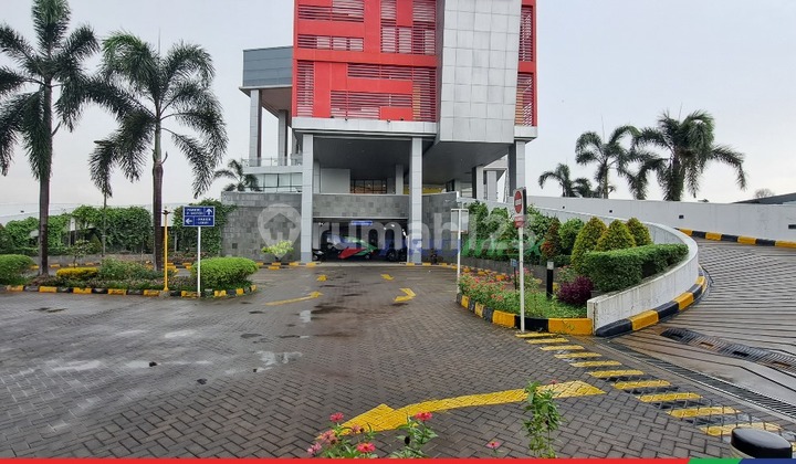4-story building &#43; rooftop designated for commercial use as offices, hotels, or supermarkets, strategically located in Harapan Indah, Bekasi city.