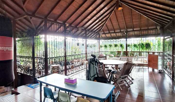 Rumah 3 Lantai Siap Huni Dalam Komplek di Pancoran Rumah 3 Lantai Siap Huni Dalam Komplek di Pancoran