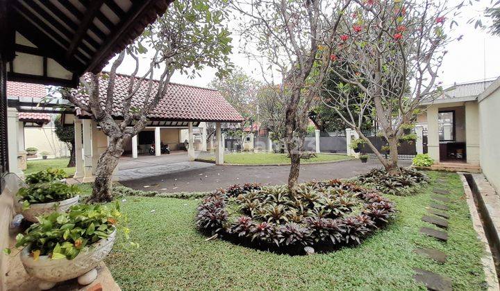 Rumah Nuansa Villa di Ceger, Bambu Apus Furnished ,Jakarta Timur 2