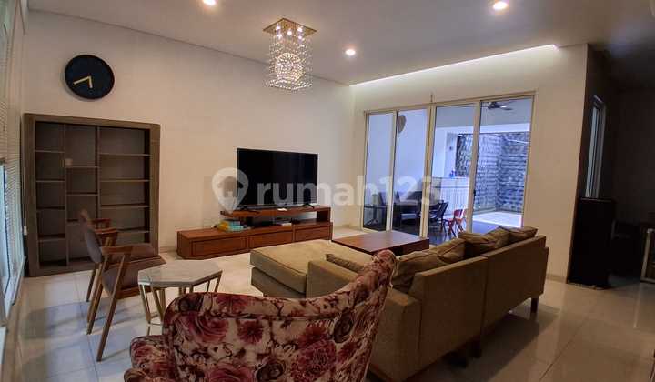 Rumah 2Lt Modern Minimalis Siap Huni di Serenia Hills