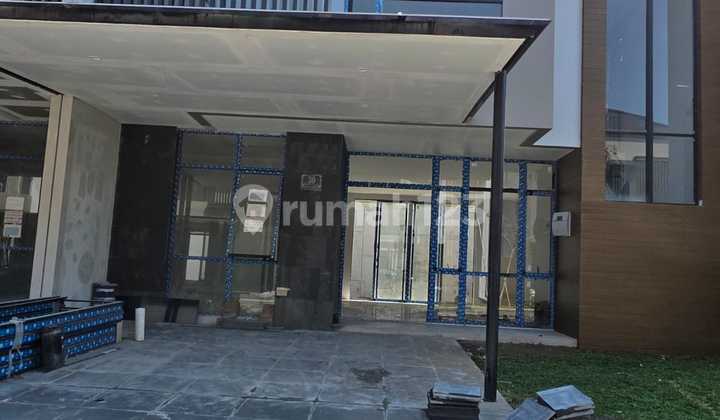 Di Sewah Rumah Kuningan Boulevard