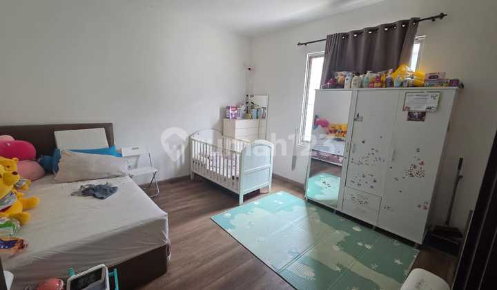 Jual Rumah Golf Island