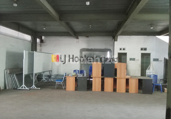Gudang di Kawasan Industri Gatot Subroto Semarang 2