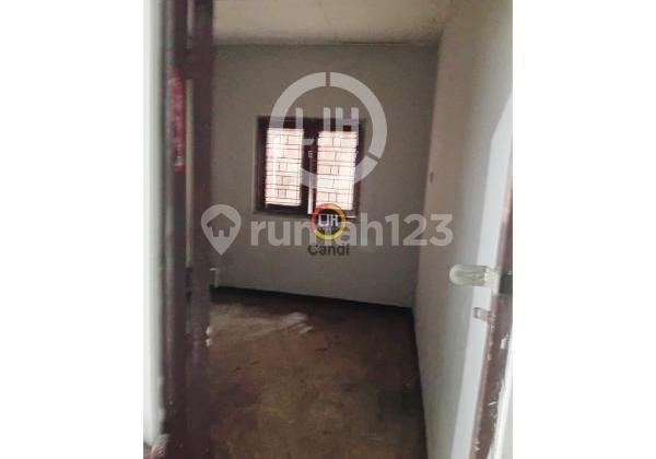 Rumah di Tanah Putih Wahidin Semarang 2
