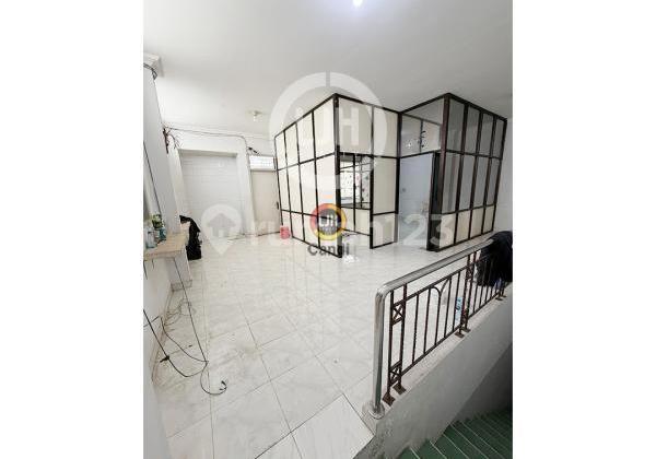 House in Wotgandul Dalam Semarang