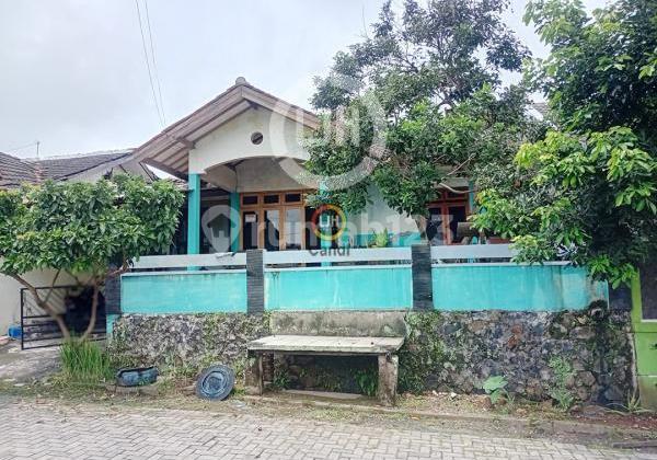 House in Taman Karonsih South Semarang 1