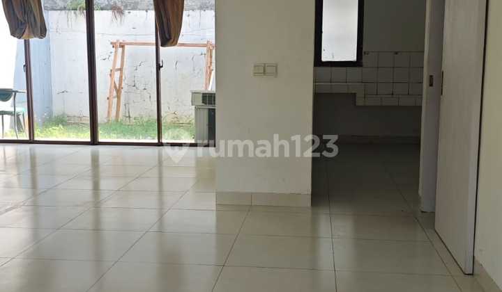 Rumah Jgc Cluster Zebrina Bagus Disewakan 3+1 Kt 2