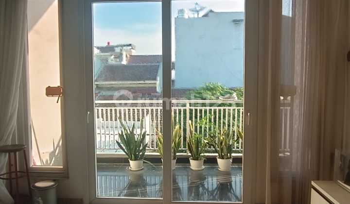 Beautiful 3-Story Renovated House in Kelapa Gading 2