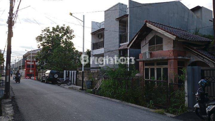 JUAL CEPAT!! RUMAH TUA HITUNG TANAH GADING GRIYA LESTARI SUKAPURA KELAPA GADING 2