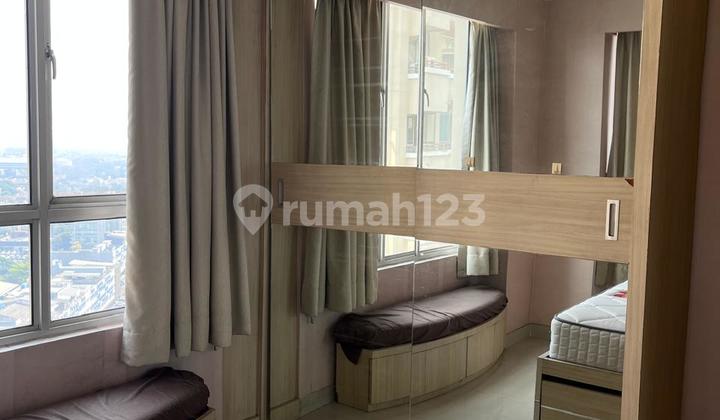 Apartemen Paladian Park Kelapa Gading 2 Kamar Tidur Furnished Jual Cepat