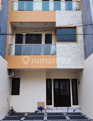 Rumah Brand New Baru Gading Pandawa Lt 120 Tiga Lantai Siap Huni Kelapa Gading
