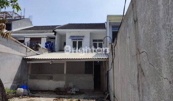 RUMAH PINGGIR JALAN UNTUK USAHA DEKAT MKG ARTERI KELAPA GADING 1