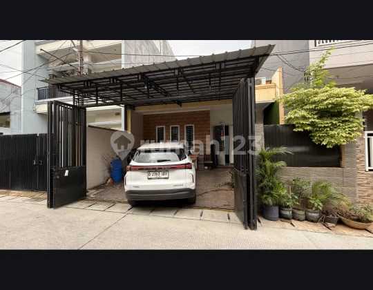 Rumah, 2 Lantai, di Kelapa Gading, Bagus Siap Huni Gading Mas Barat 1