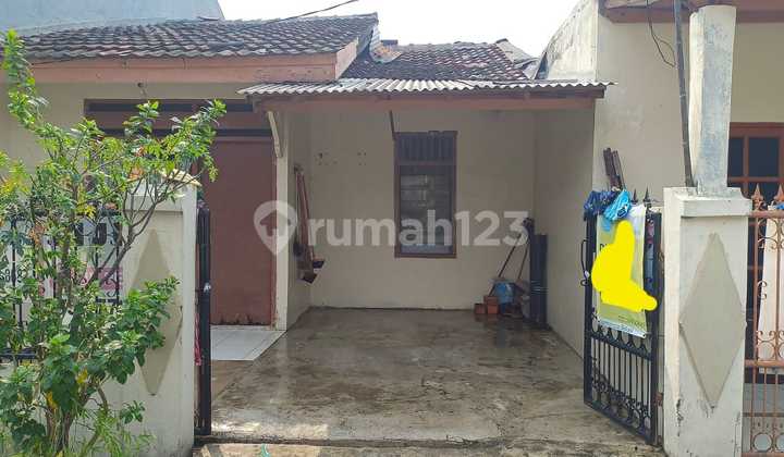 Shm 1-Story House Harapan Indah 2 Bedrooms Quick Sale