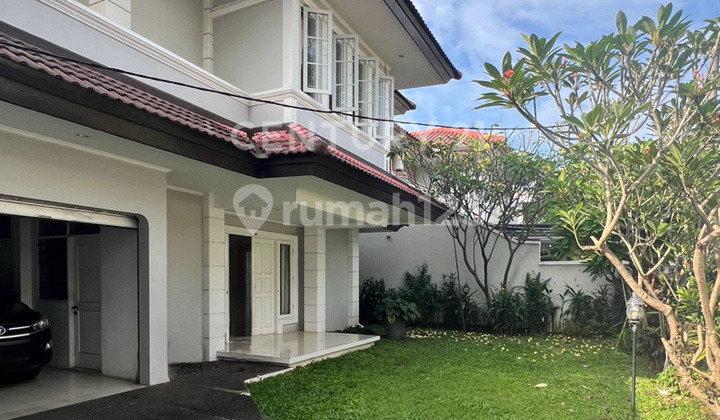 Rumah Nyaman 2 Lantai Di Lingkungan Eksklusif Kemang 