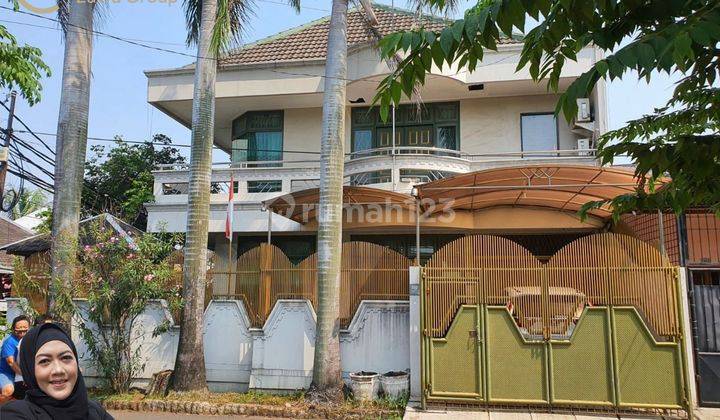 Rumah Hook di Dalam Komplek Perumahan Siap Huni  1