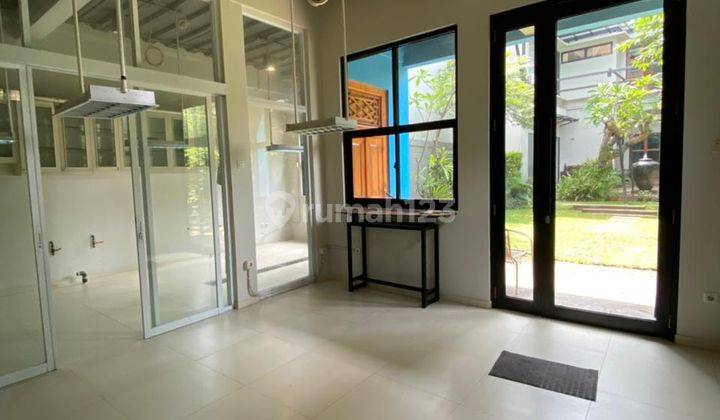  Ruang Usaha Siap Pakai Cocok Untuk Cafe di Cilandak 4
