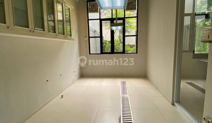  Ruang Usaha Siap Pakai Cocok Untuk Cafe di Cilandak 6