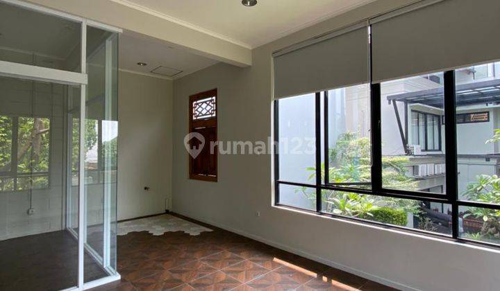 Ruang Usaha Siap Pakai Cocok Untuk Cafe di Cilandak 8
