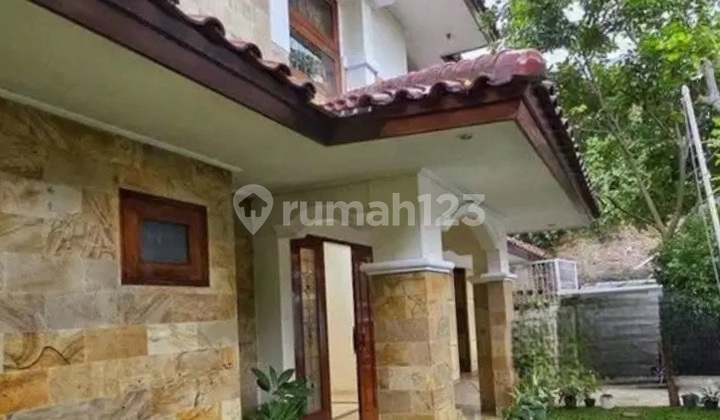 Rumah Tropical Classic Di H Saidi Cipete Siap Disewakan 2