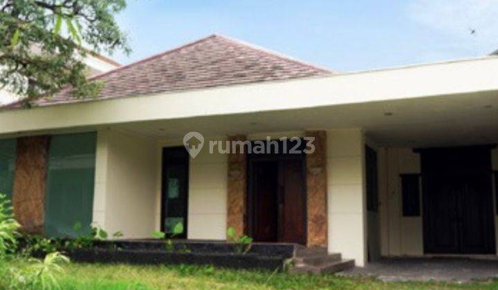 Rumah Mewah Di Menteng Berhalaman Luas Lokasi Strategis