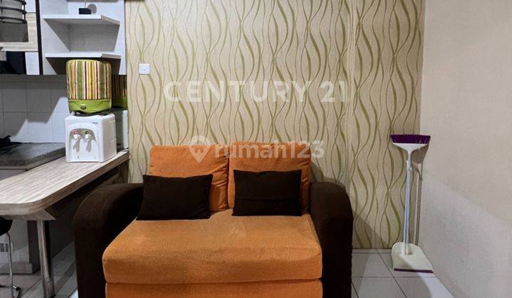 ruang tamu unit 2 kamar furniture lengkap