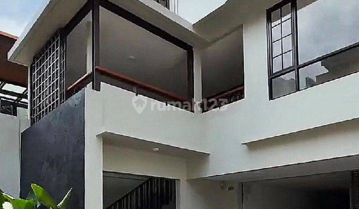 Turun Harga ~ Rumah 3 Lantai Baru Renovasi Siap Huni Di Townhouse Cilandak