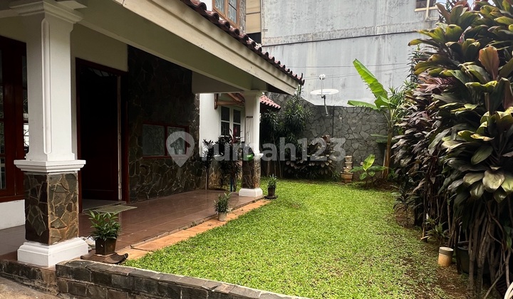Rumah 2 Lantai bisa untuk Kantor di Cipete Utara 2