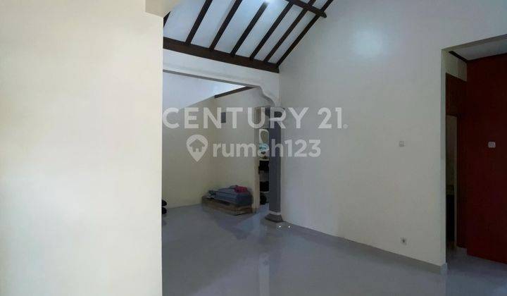 Rumah Hook Di Dalam Komplek Villa Pancoran Mas Depok 2