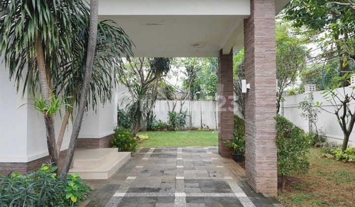 Rumah 2 Lantai Modern Tropis Siap Huni Di Cilandak Cipete 2