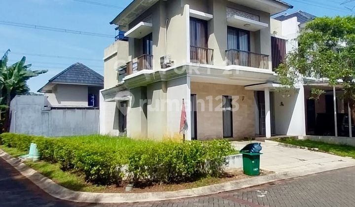 Rumah 2 Lantai Di Hook Di Komplek Citra Lake Sawangan