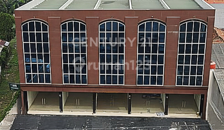 New 3.5-Story Shop House in Bintaro Pesangrahan Ready for Use