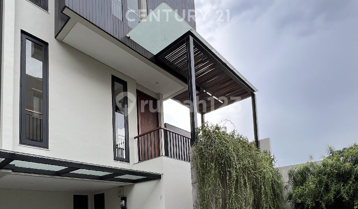 Rumah Minimalis Modern Dalam Townhouse Cilandak Dekat MRT