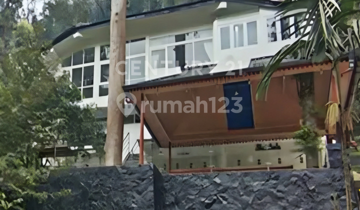 Vila Bagus Di Kawasan Perumahan Elit Mega Indah 