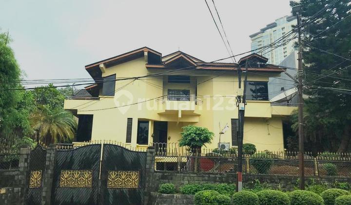 Dijual Rumah Simprug Murah lt 630M Lokasi Bagus di Simprug Garden /Jakarta Selatan