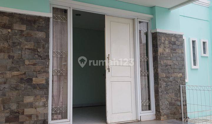 Rumah Taman Villa Meruya. 2 lantai. Tenang. Terang.  cluster. 2