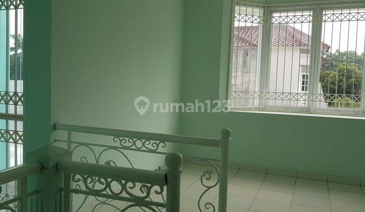 Rumah Taman Villa Meruya. 2 lantai. Tenang. Terang.  cluster. 10