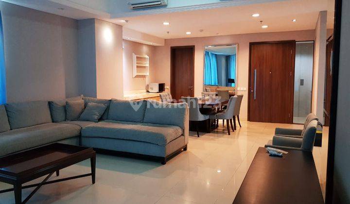 Apartemen Kemang Village. Ritz, 3 BR. Private lift.  1