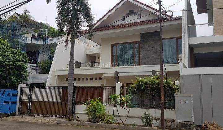 Rumah  Green Garden, Cluster, tenang. Lt 268 m2.  terang. sirkulasi udara bagus. Rp 6 M.  1