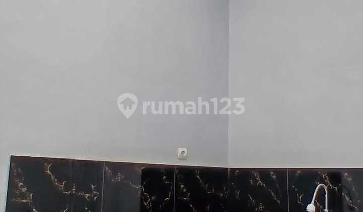 Dijual Rumah Cantik Siap Huni di Citra Indah City 7622J 2