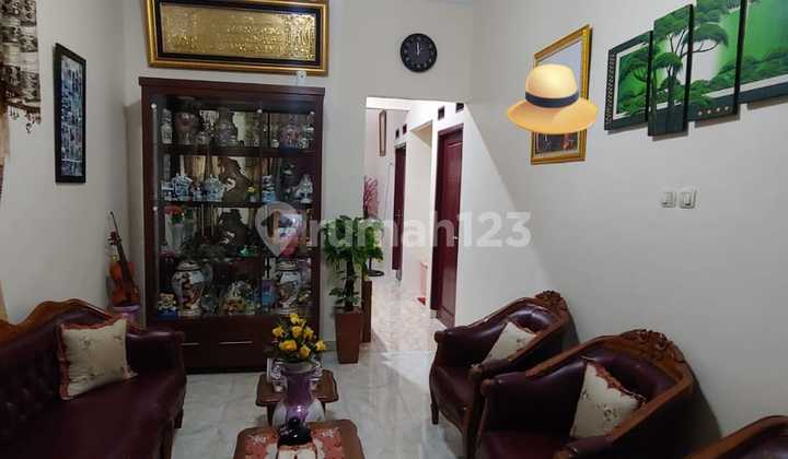 For Sale Fully Renovated Corner House in Citra Indah City 3209C 2