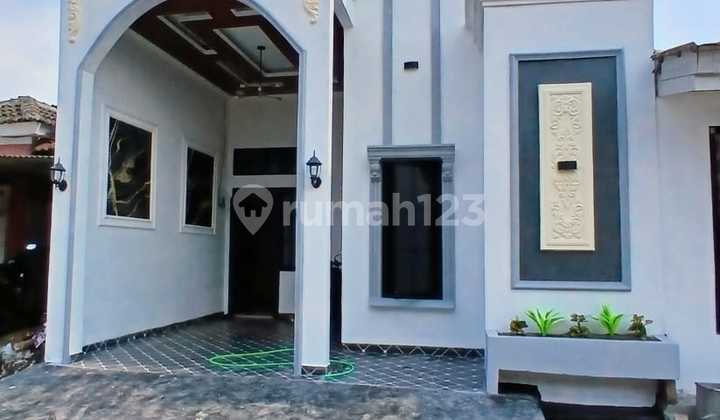For Sale Ready-to-Occupy House in Citra Indah City For Sale Ready-to-Occupy House in Citra Indah City