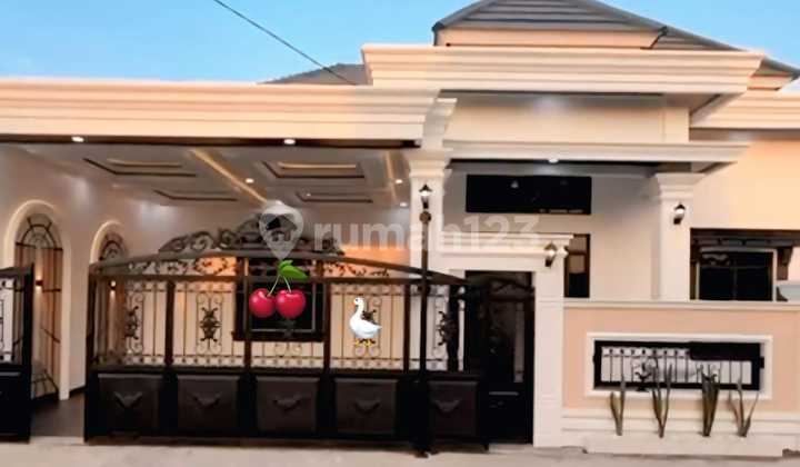 For Sale Modern Luxury Corner House on Boulevard in Citra Indah City 8846A