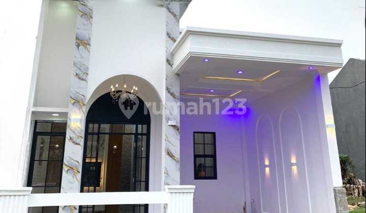 Dijual Rumah Cantik Siap Huni 8323A