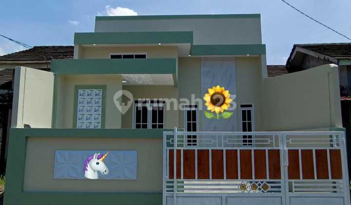 Dijual Rumah Cantik Siap Huni 7433A Dijual Rumah Cantik Siap Huni 7433A