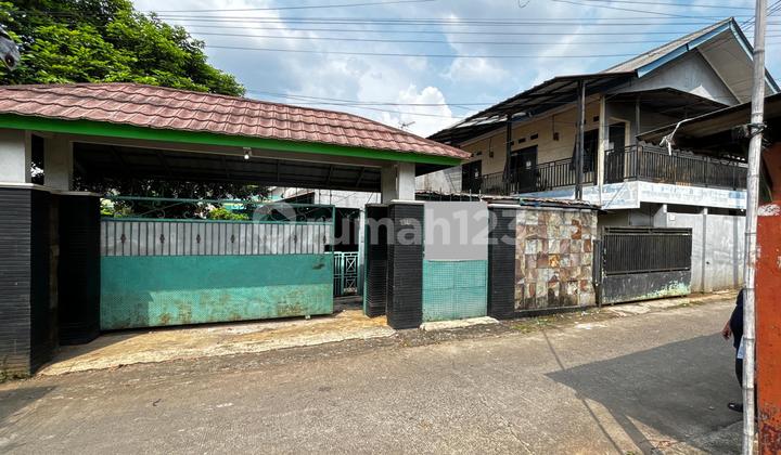 Rumah Besar Lahan 788m2 Dekat Narogong Bekasi Bonus 12 Kamar Kost Rumah Besar Lahan 788m2 Dekat Narogong Bekasi Bonus 12 Kamar Kost