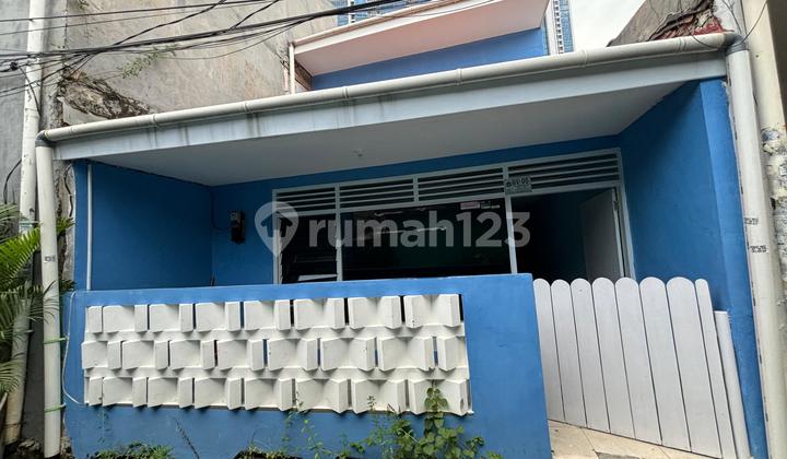 Rumah 2 Lantai Menteng Atas - Belakang Mall Kota Kasablanka