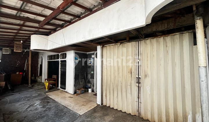 Rumah Waris di Tulodong Senayan Kebayoran Baru Jakarta Selatan