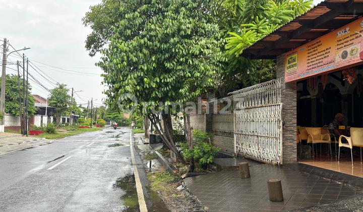 House with Main Road Access in Kayu Putih Area, East Jakarta 2
