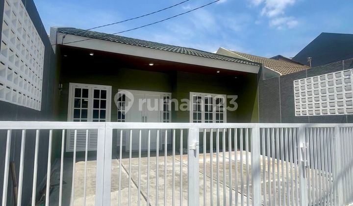 Dijual Rumah 2 Lantai di Griya Loka Bsd Serpong